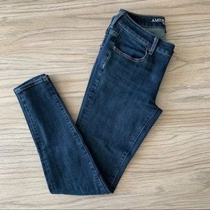 American Eagle Super Stretch x4 Jeggings size 4